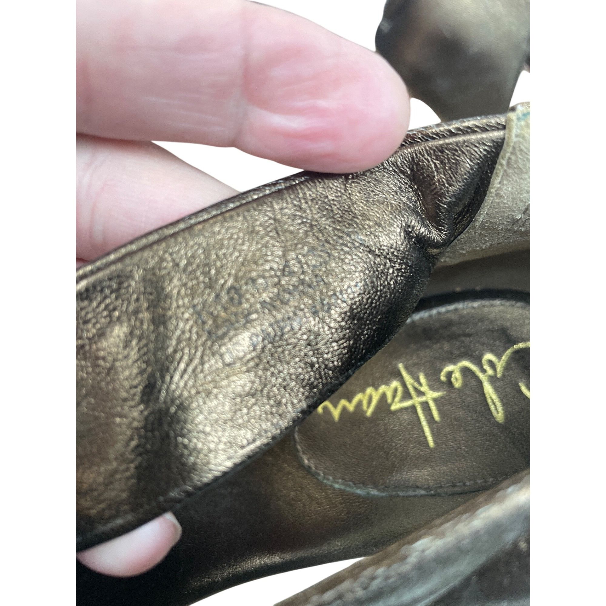 Cole Haan Cole Haan Womans Gold Beige 4" Wedge Heels Shoes Sz 9527 Size US 8 / IT 38 - 5 Thumbnail