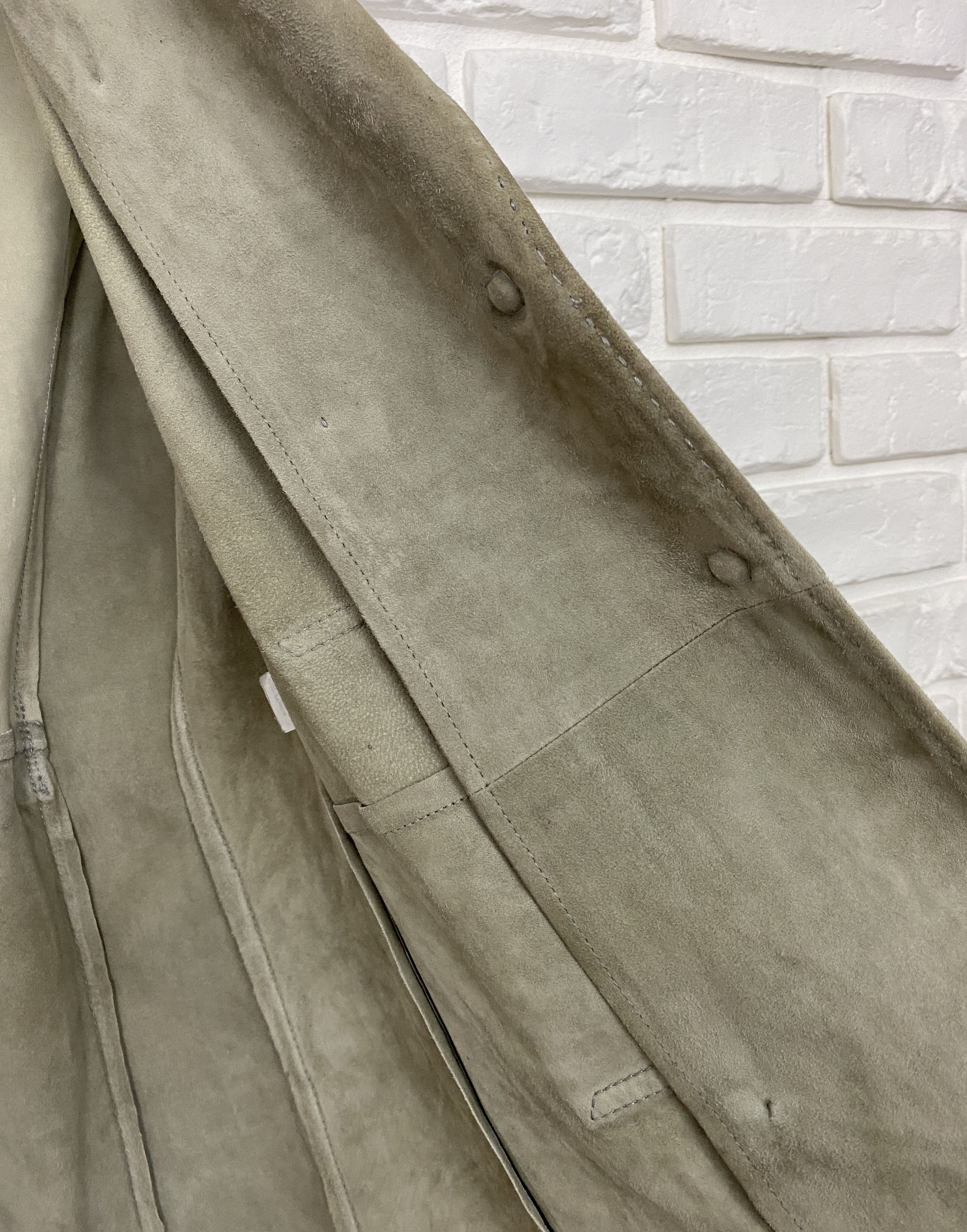 Brunello Cucinelli Brunello Cucinelli Suede Leather Short Sleeve Jacket Vest 44 Size M / US 6-8 / IT 42-44 - 7 Thumbnail