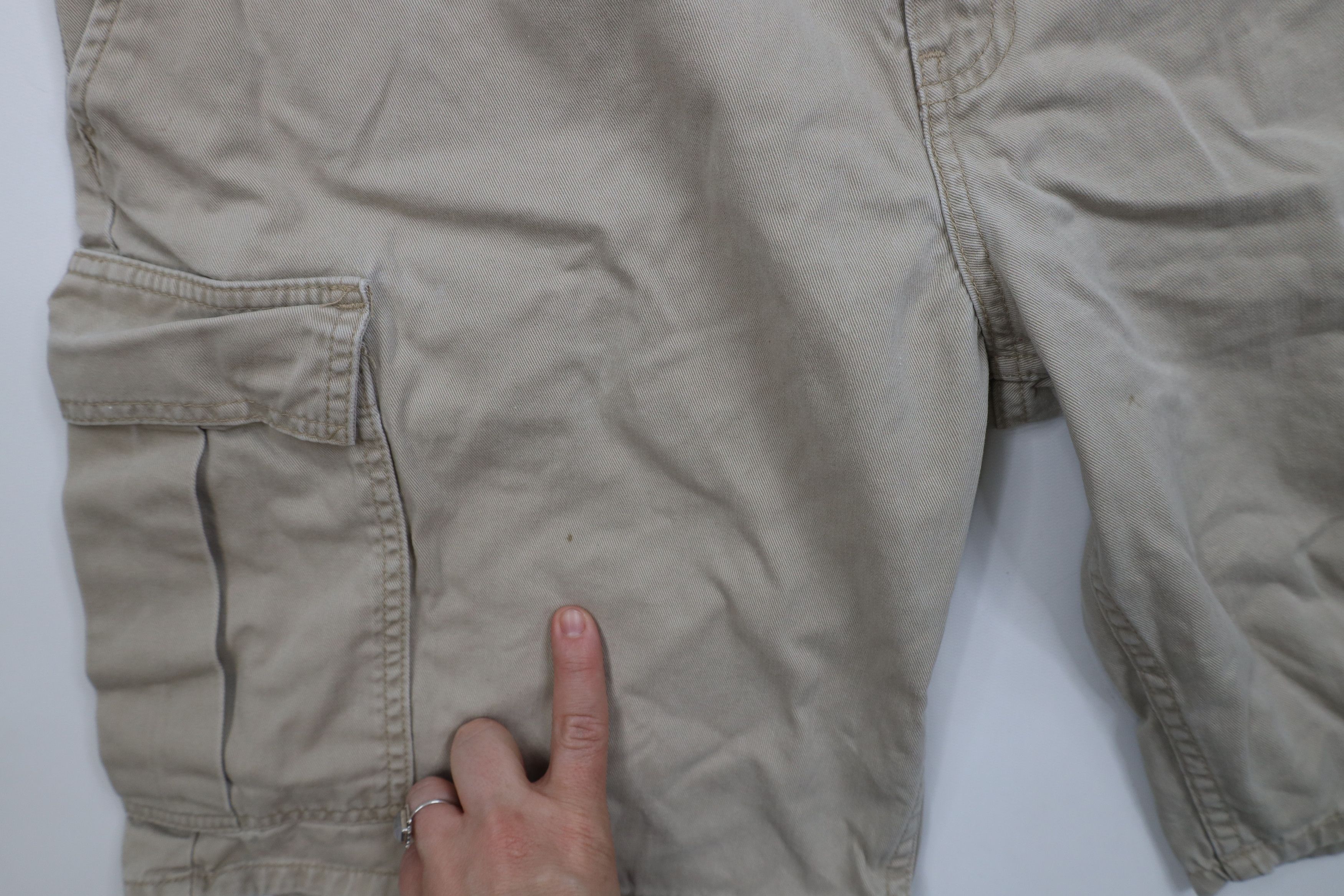 Levi's Vintage 90s Levis SilverTab Baggy Fit Cargo Shorts Beige Size US 34 / EU 50 - 5 Thumbnail