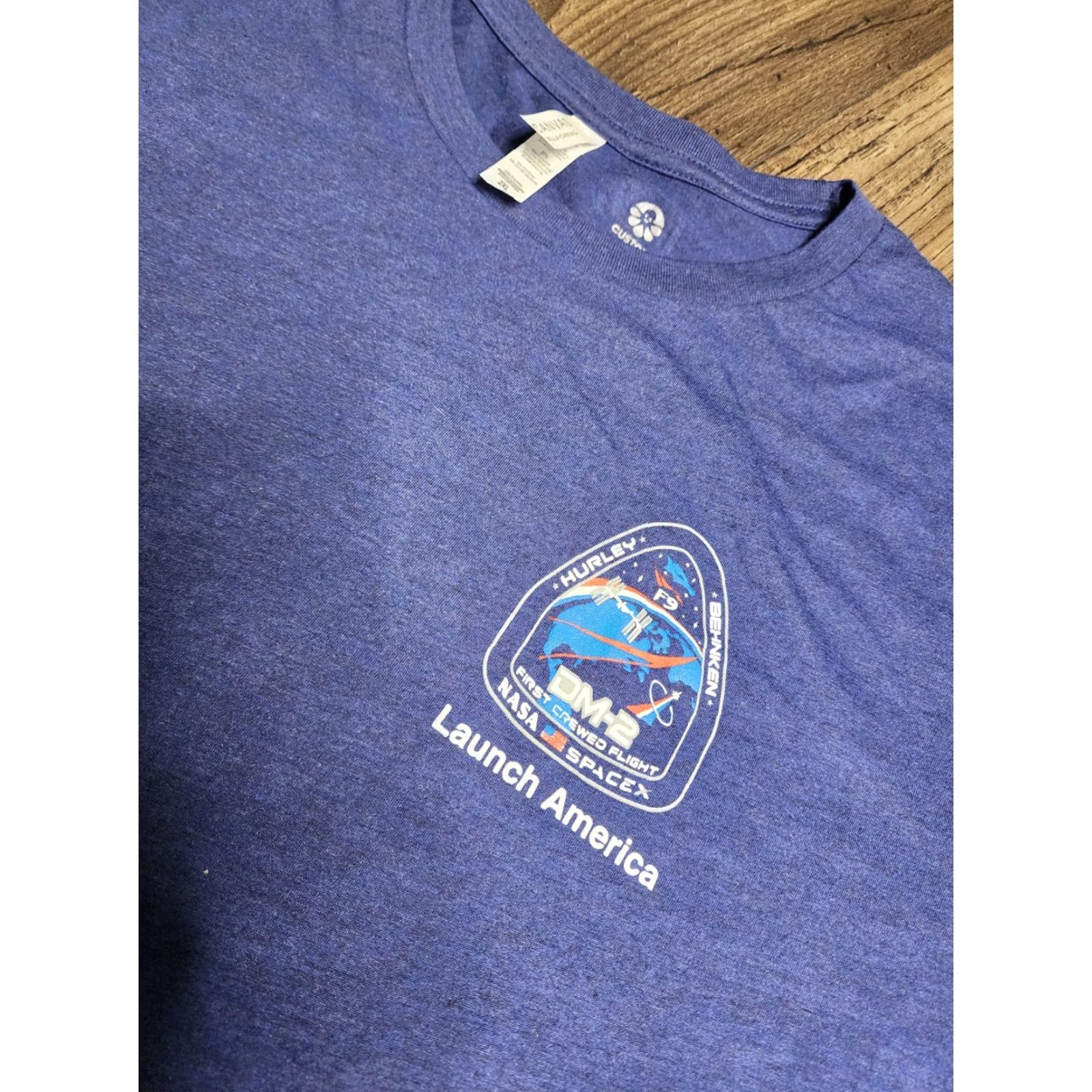 NASA Vintage NASA SpaceX Hurley Behnken DM-2 Crew Space Exploration T-Shirt Men 2XL Blue Size US XXL / EU 58 / 5 - 4 Thumbnail