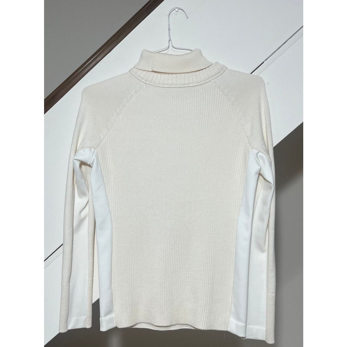 Athleta NWT Athleta Mesa Hybrid T-Neck Cream Merino Wool Blend SZ S Size S / US 4 / IT 40 - 2 Thumbnail