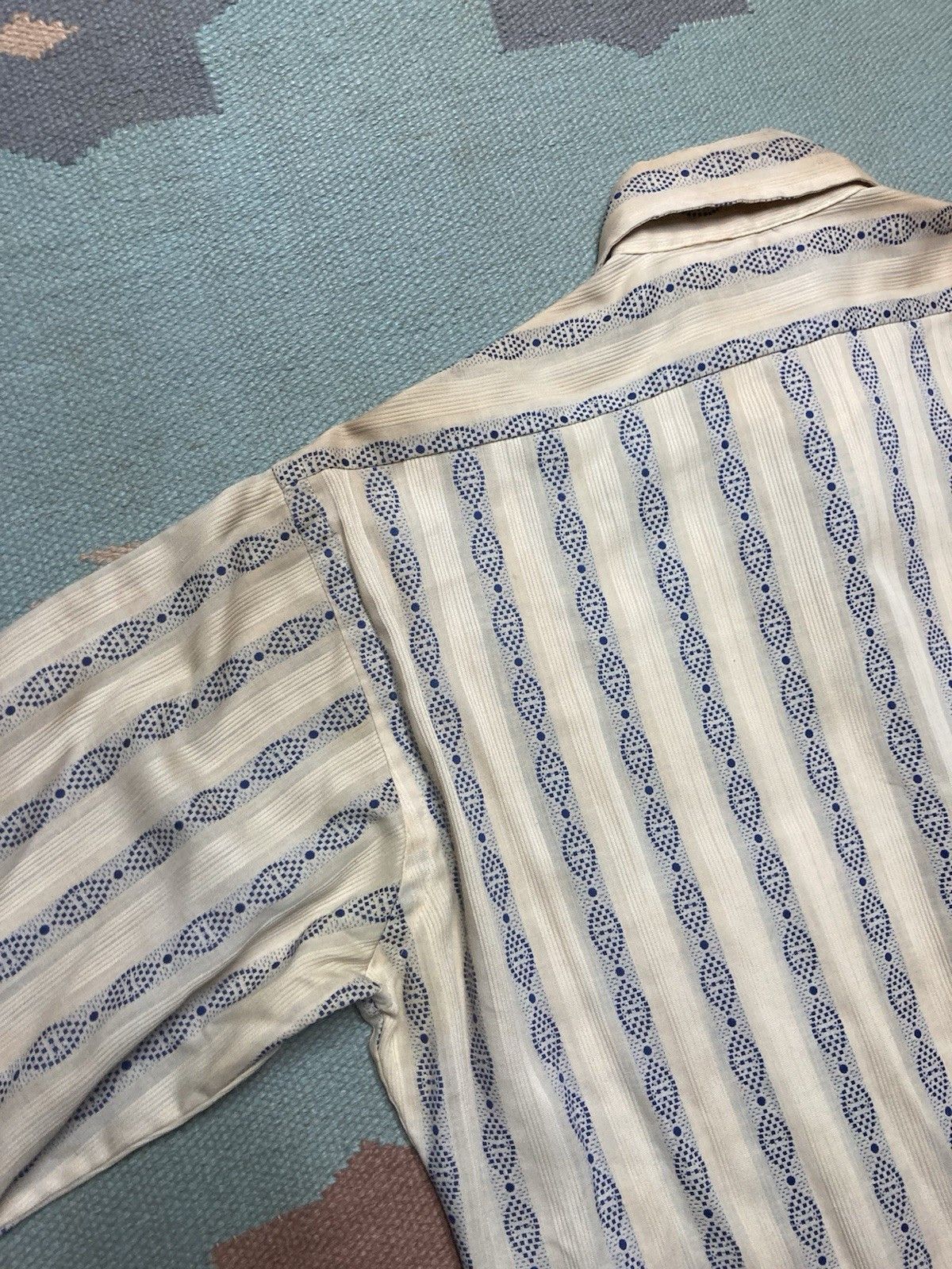 Vintage Vtg 70s button shirt dagger collar poly cotton men’s large Size US L / EU 52-54 / 3 - 10 Thumbnail