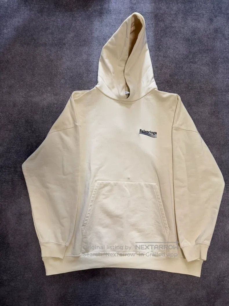 Balenciaga Balenciaga Beige Coke Embroidered Sweatshirt Size US S / EU 44-46 / 1 - 1 Thumbnail