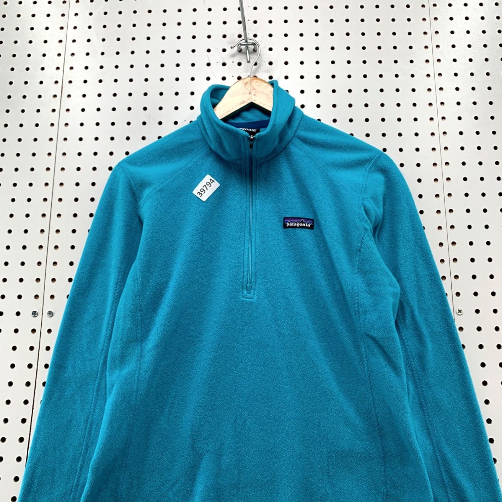 Patagonia Patagonia Fleece 1/2 Zip Pullover Womens Small Sky Blue Pullover 1/2 Zip Small Sky Blue Patagonia Sweater Women Size S / US 4 / IT 40 - 2 Thumbnail