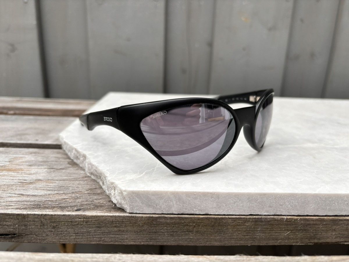 Oakley × RayBan × Vintage Briko Sunglasses B-Zone Cycling Goggles 2000s Y2K Angular Size ONE SIZE - 17 Thumbnail
