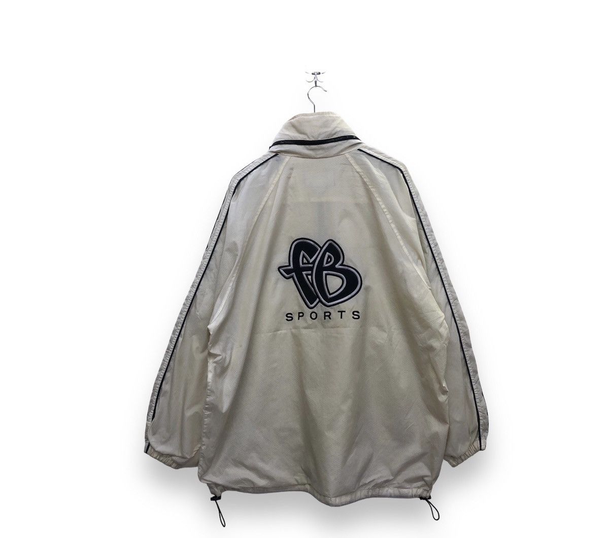 Fubu Vintage Fubu Hip Hop Spellout Embriodered Light Jacket Size US XXL / EU 58 / 5 - 1 Thumbnail