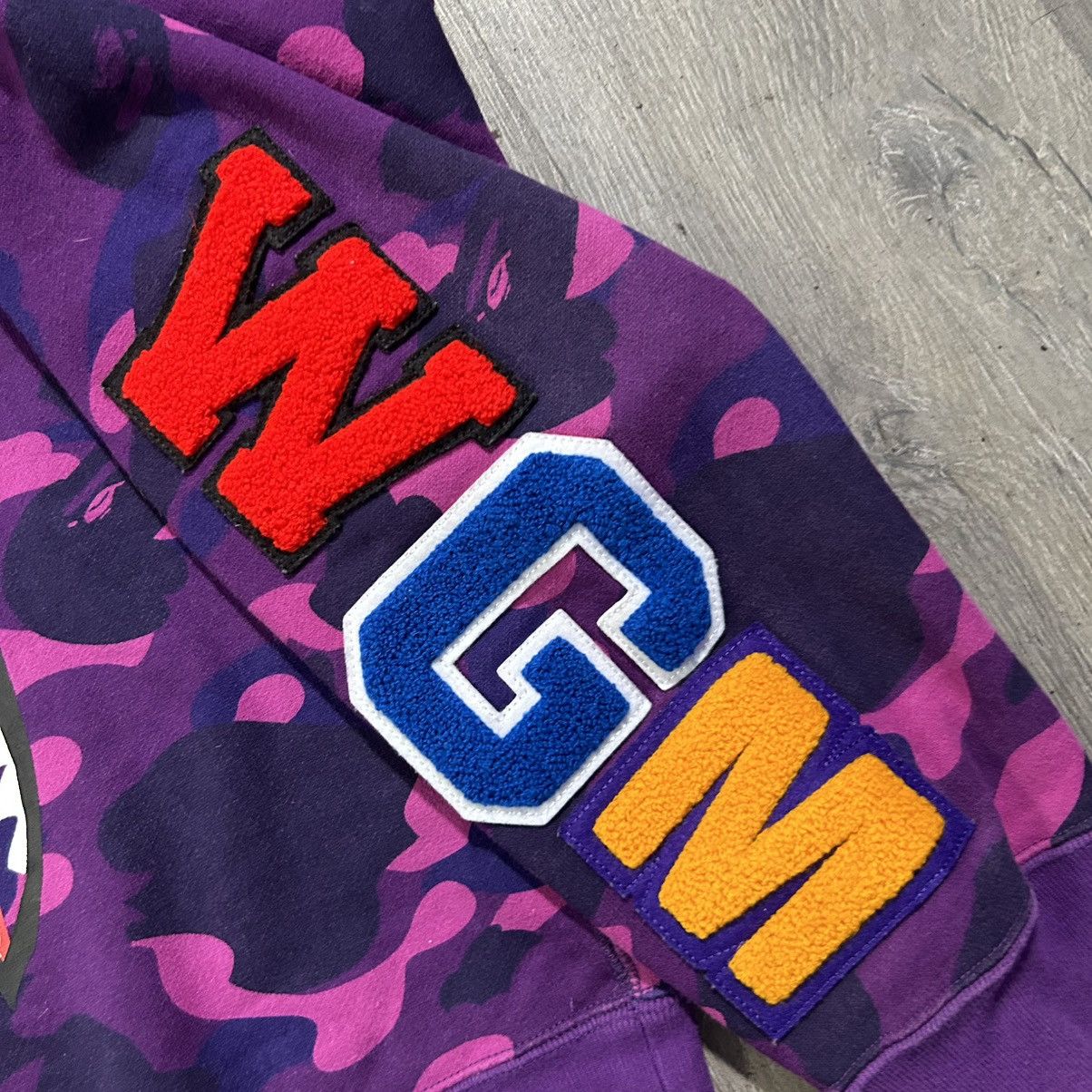 Bape BAPE Purple Camo Shark Sweatshirt Size US M / EU 48-50 / 2 - 3 Thumbnail