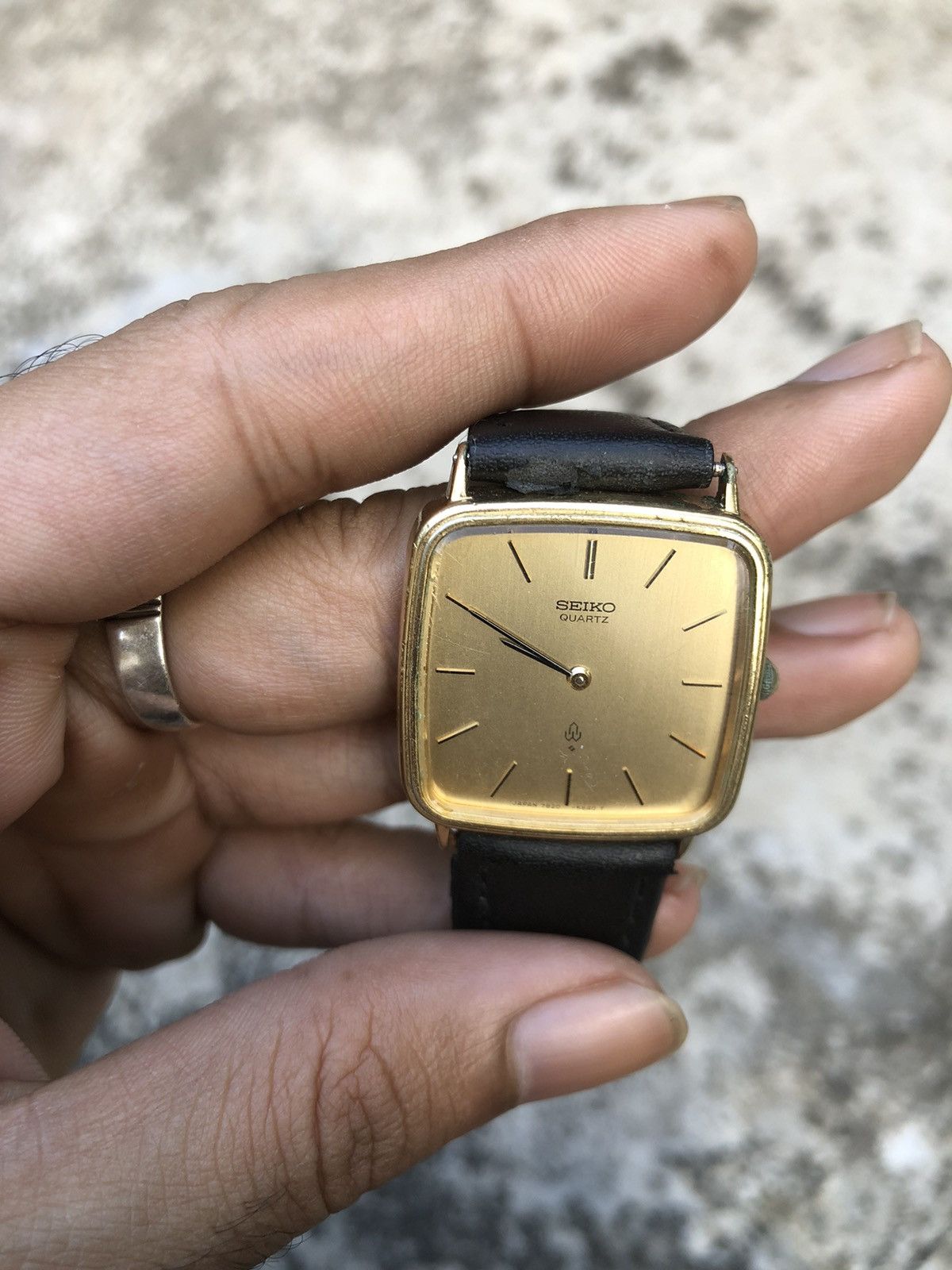 Japanese Brand × Seiko × Vintage Vintage Seiko Tank Gold Quartz Japan Size ONE SIZE - 7 Thumbnail