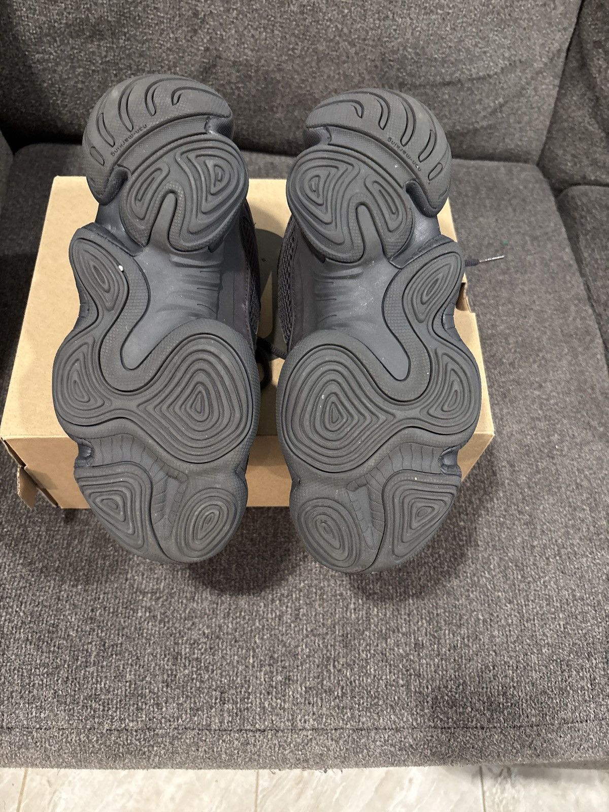 Yeezy Pirate Black Yeezy 500s Size US 9 / EU 42 - 5 Thumbnail