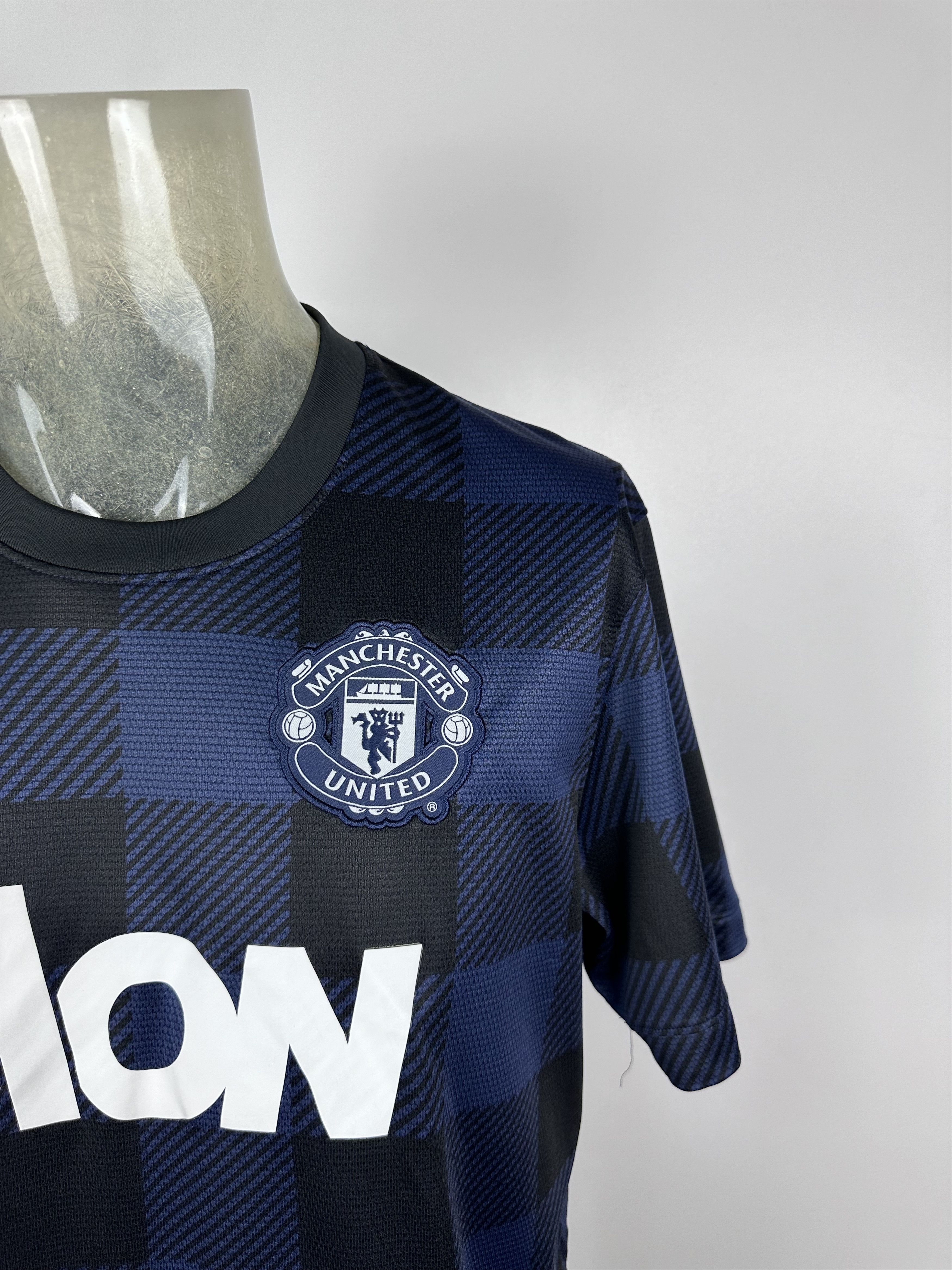Nike MANCHESTER UNITED 2013 2014 FOOTBALL SHIRT SOCCER JERSEY Size US L / EU 52-54 / 3 - 2 Thumbnail