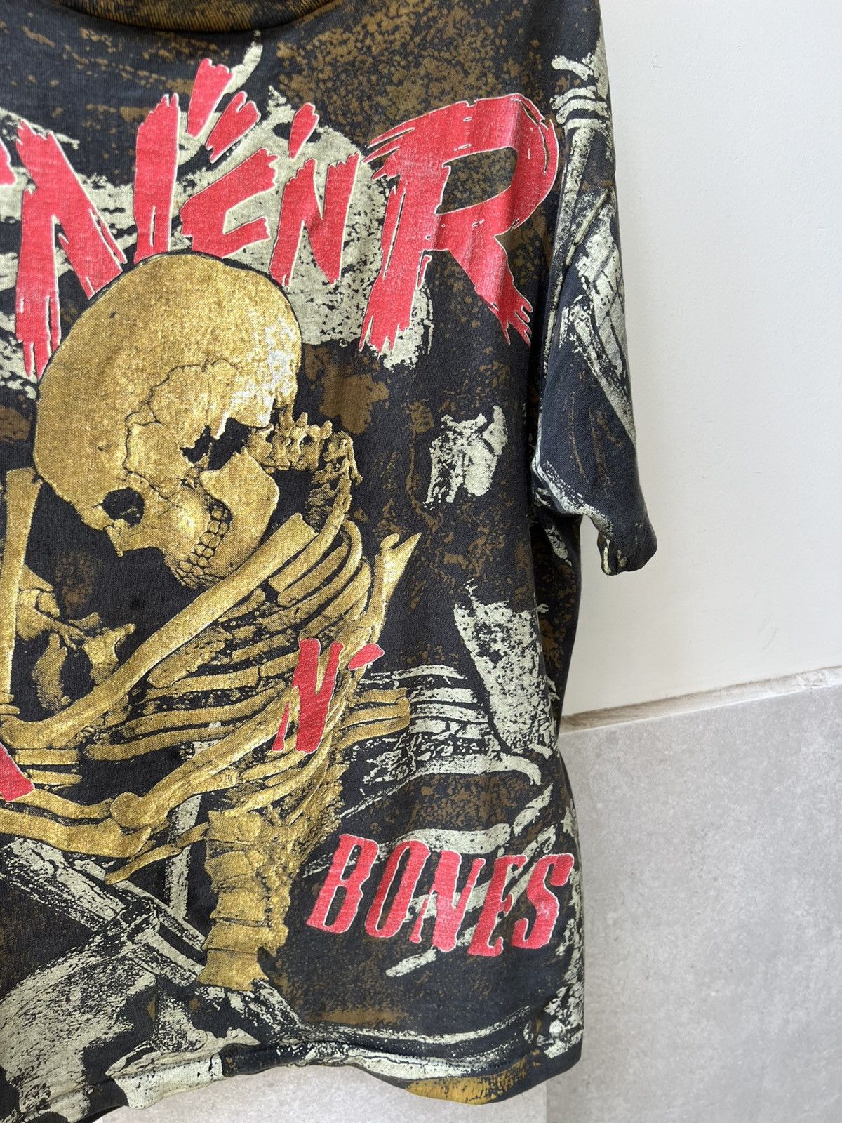 Band Tees AOP Guns N' Roses 1992 Dust N' Bones Vintage Size US XL / EU 56 / 4 - 4 Thumbnail
