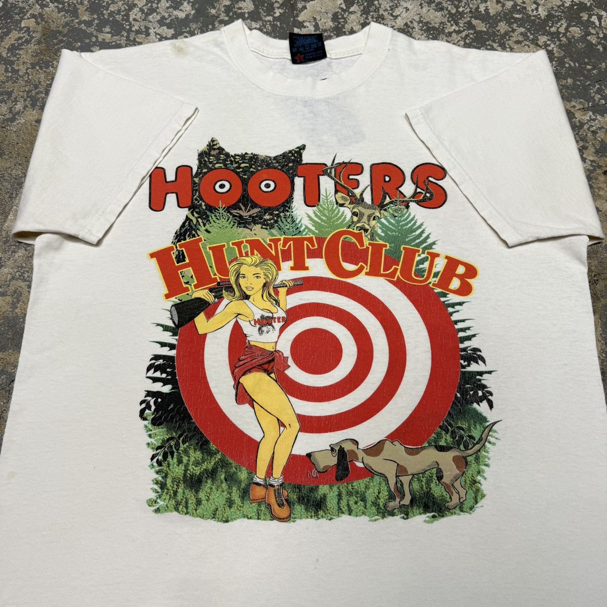 Other Vintage Hooters Hunt Club Graphic Women 90s USA Tshirt Size US L / EU 52-54 / 3 - 3 Thumbnail