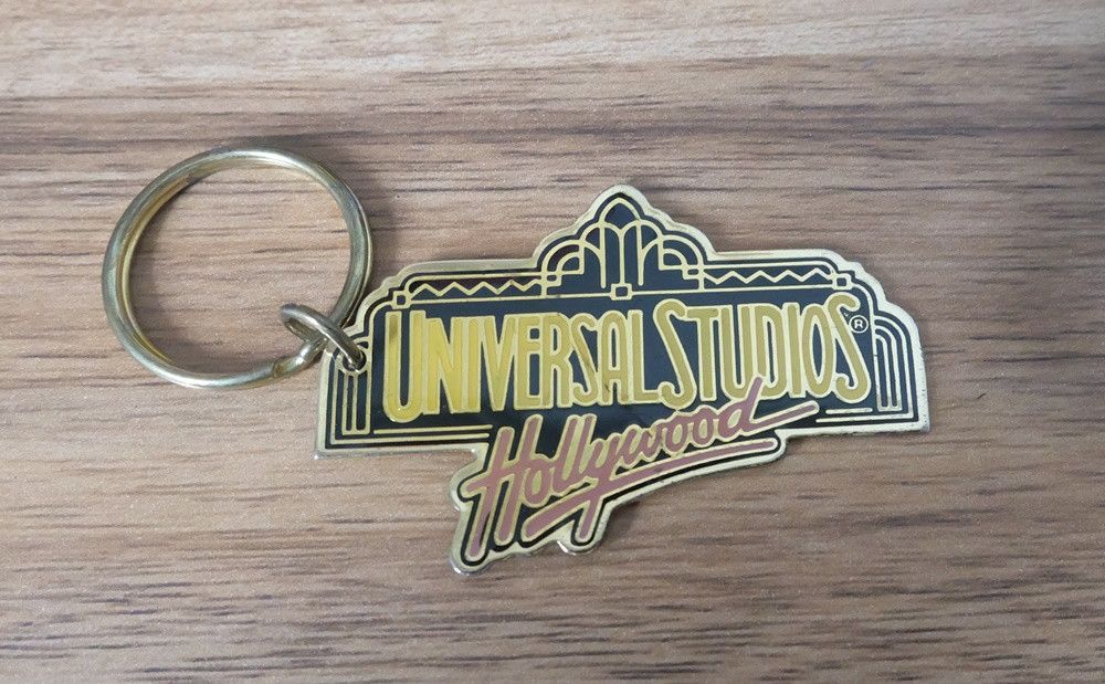 Universal Studios Vintage Universal Studios Hollywood 1990s Keychain Size ONE SIZE - 1 Thumbnail