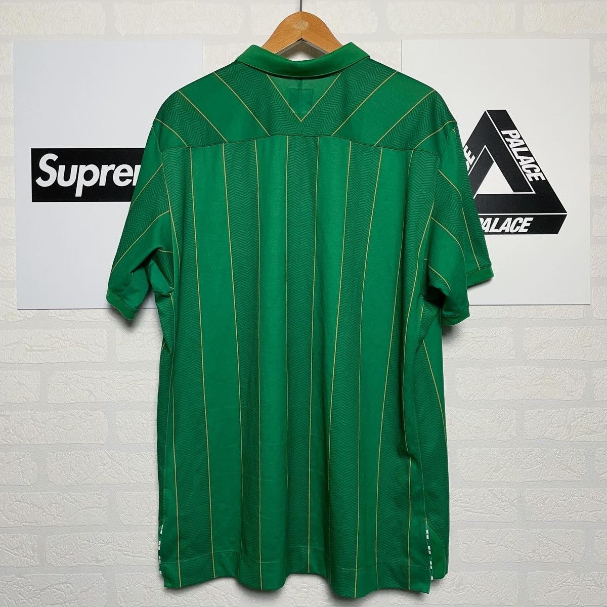 Umbro Ireland 3 Umbro 2012 Soccer Jersey football shirt size L Size US L / EU 52-54 / 3 - 2 Thumbnail