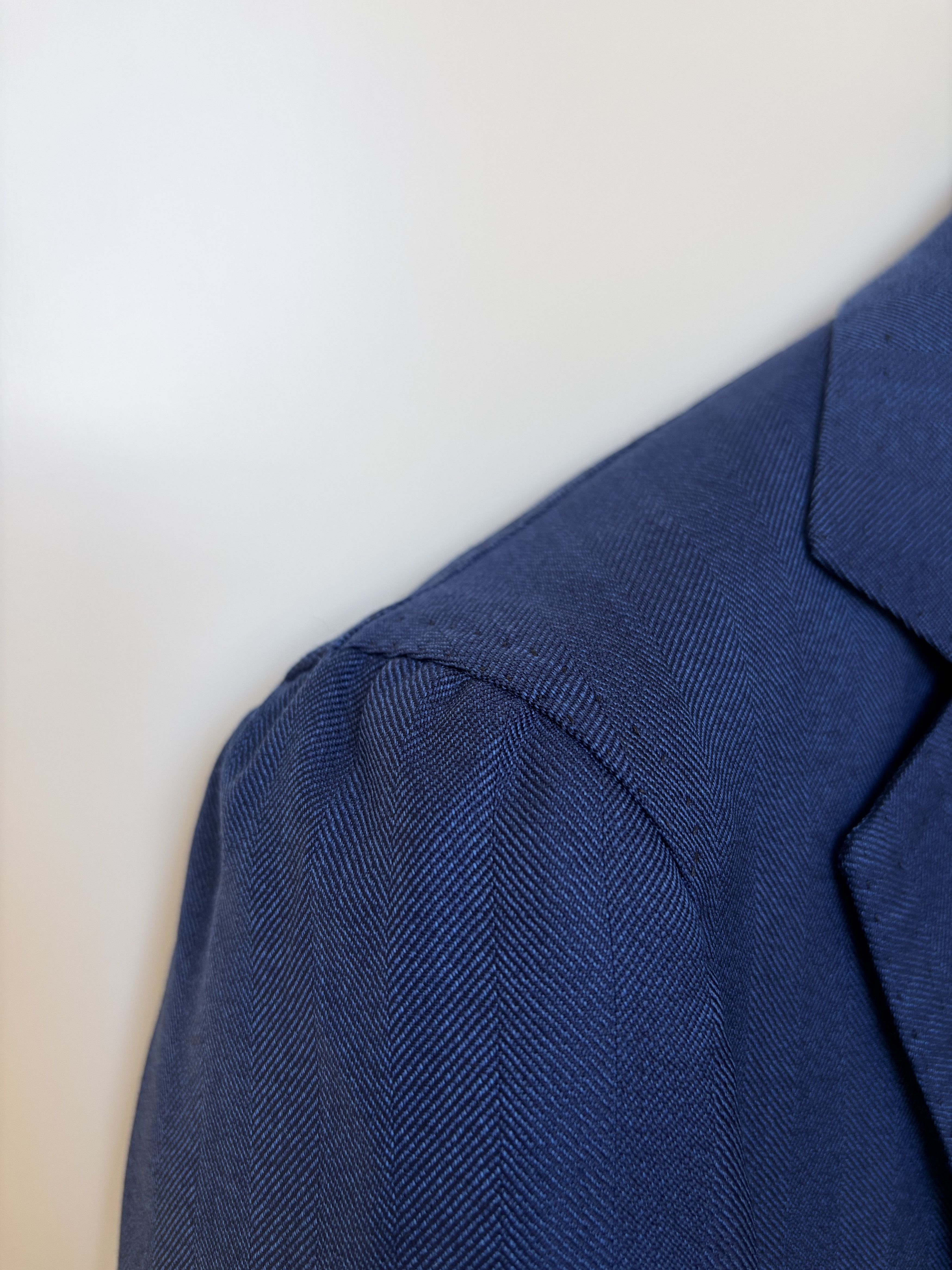 Other New Viola Milano navy handmade jacket, size 36R\EU46 Size 36R - 2 Thumbnail