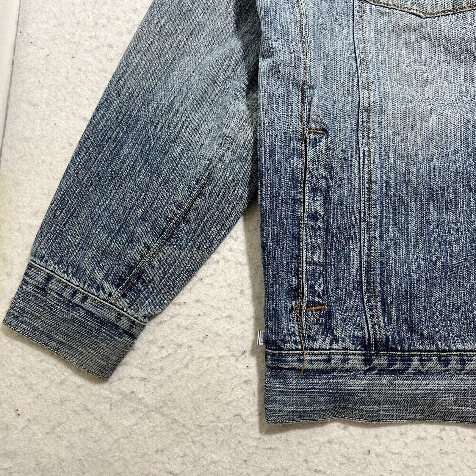 GB GB Black Label Large Jean Jacket Light Blue Distressed Size US L / EU 52-54 / 3 - 5 Thumbnail