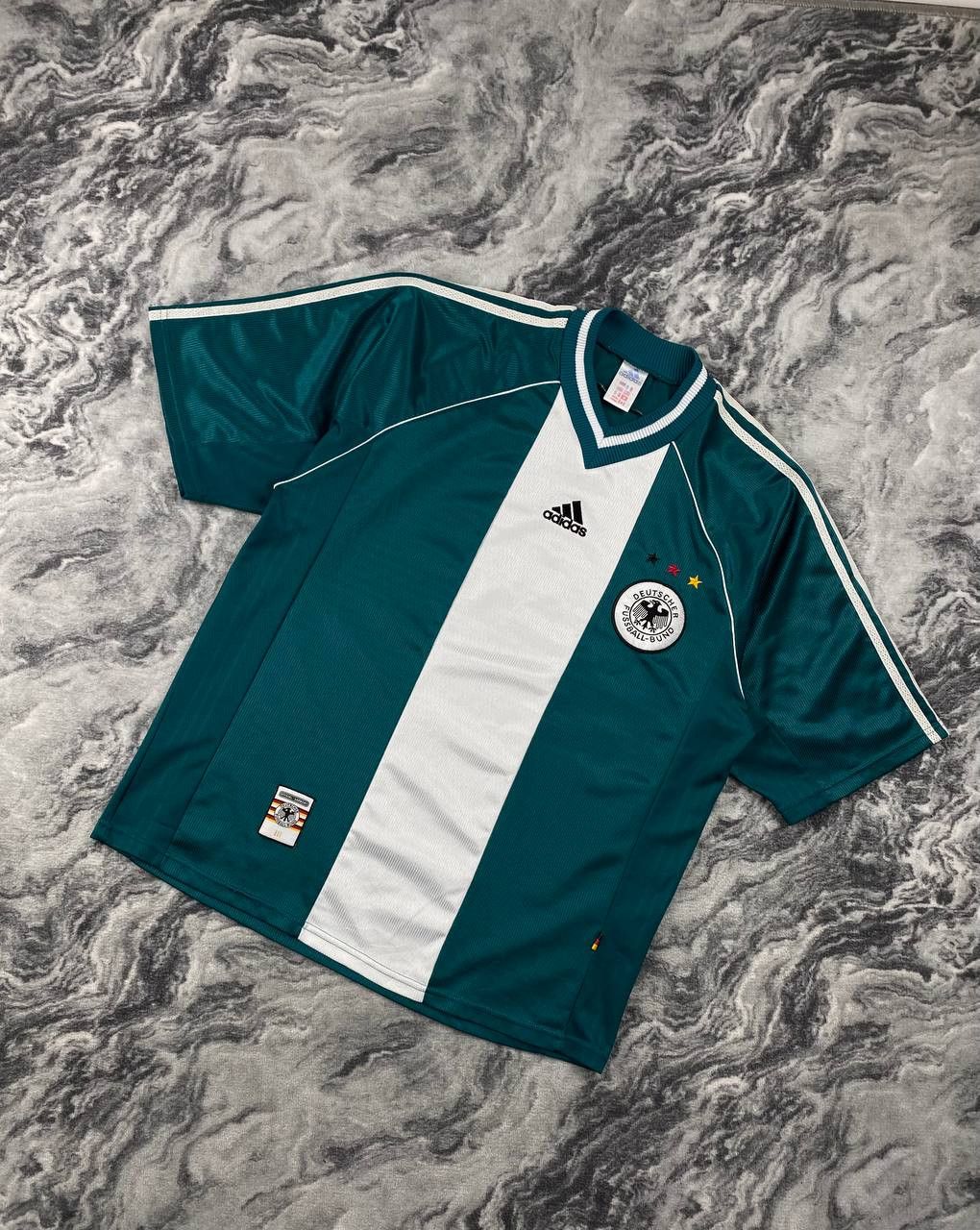 Adidas Adidas Germany 1998 2000 Away Football Shirt Soccer Jersey Size US L / EU 52-54 / 3 - 1 Thumbnail