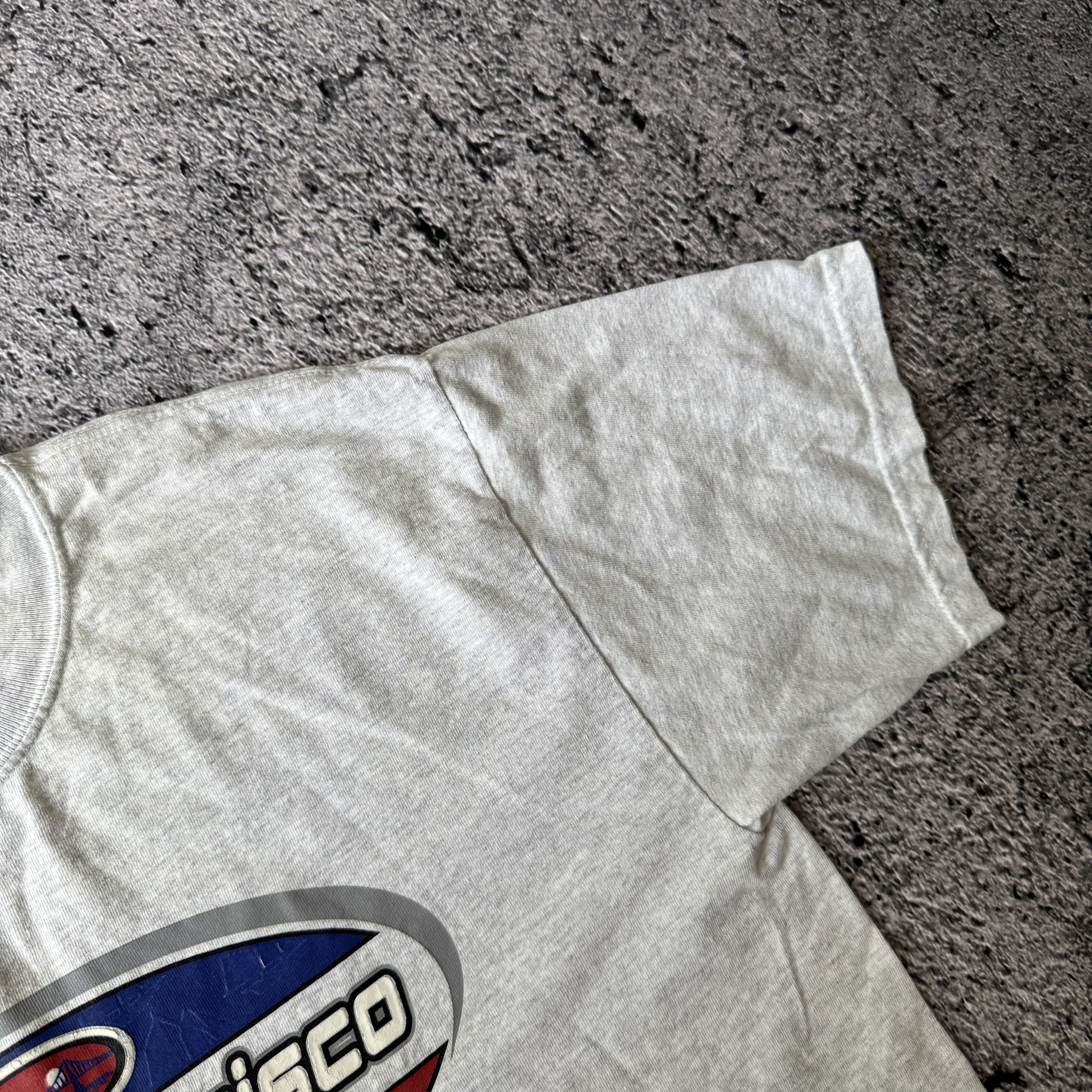 Band Tees Vintage San Francisco California Tshirt Hawaii miami Size US M / EU 48-50 / 2 - 5 Thumbnail