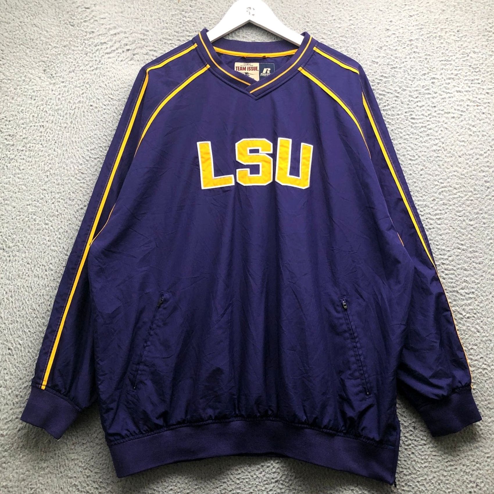 Russell Athletic LSU Louisiana State Tigers Russell Athletic Team Issue Pullover Mens XL Purple Sweatshirt Crew Neck Size US XL / EU 56 / 4 - 7 Thumbnail