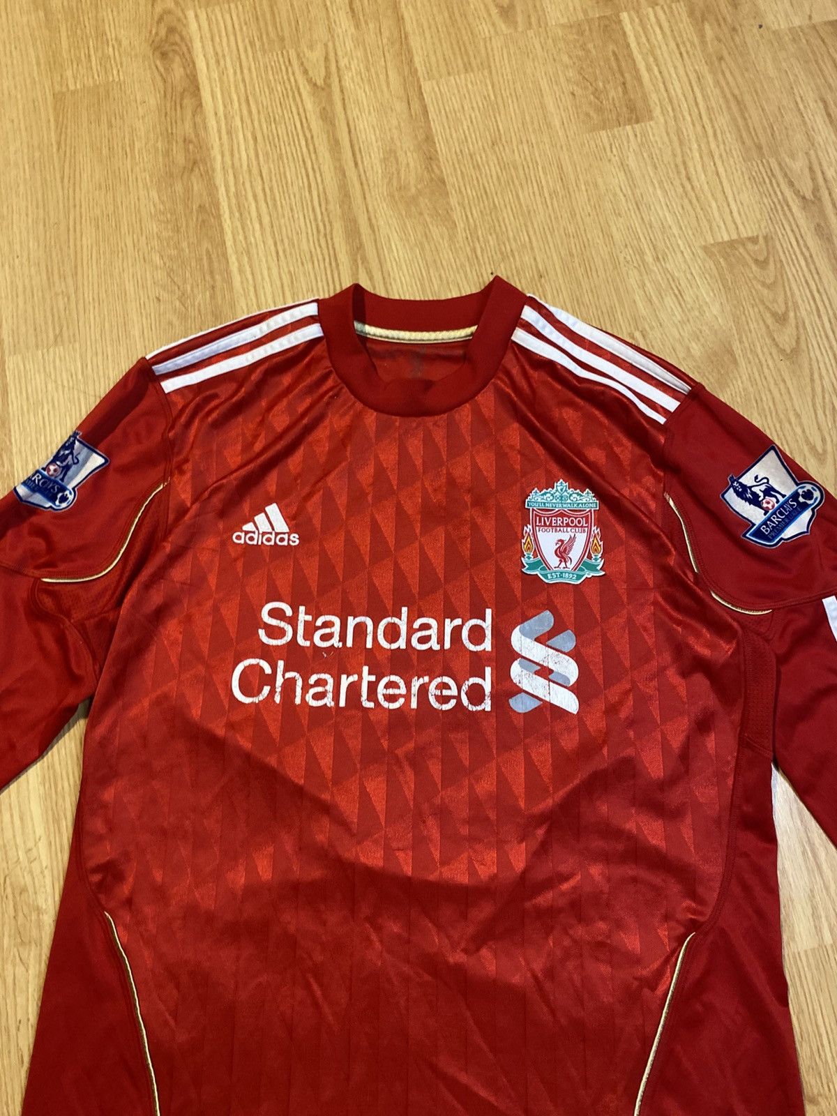 Adidas Original match-issue Liverpool FC jerseyfrom 2010 with Agger Size US M / EU 48-50 / 2 - 4 Thumbnail