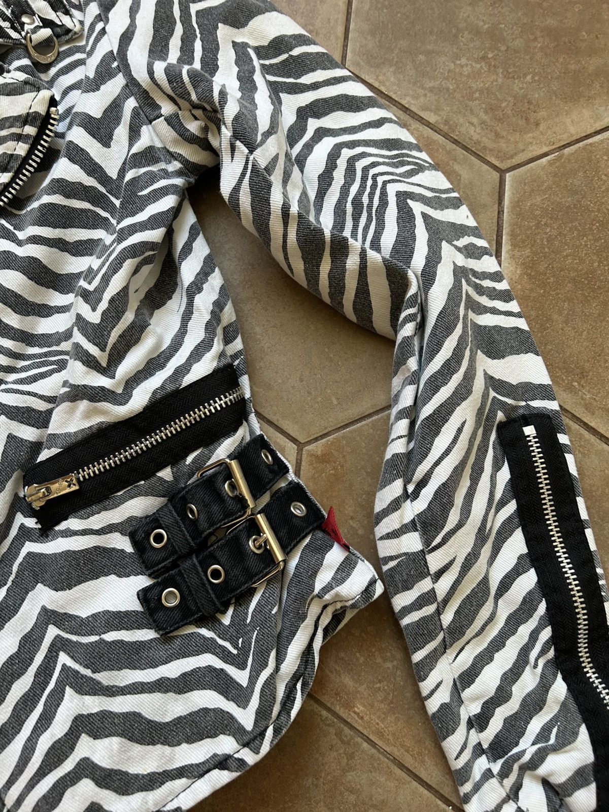 Tripp NYC Vintage Tripp NYC Bondage Parachute Zip Punk Biker Jacket Size S / US 4 / IT 40 - 5 Thumbnail