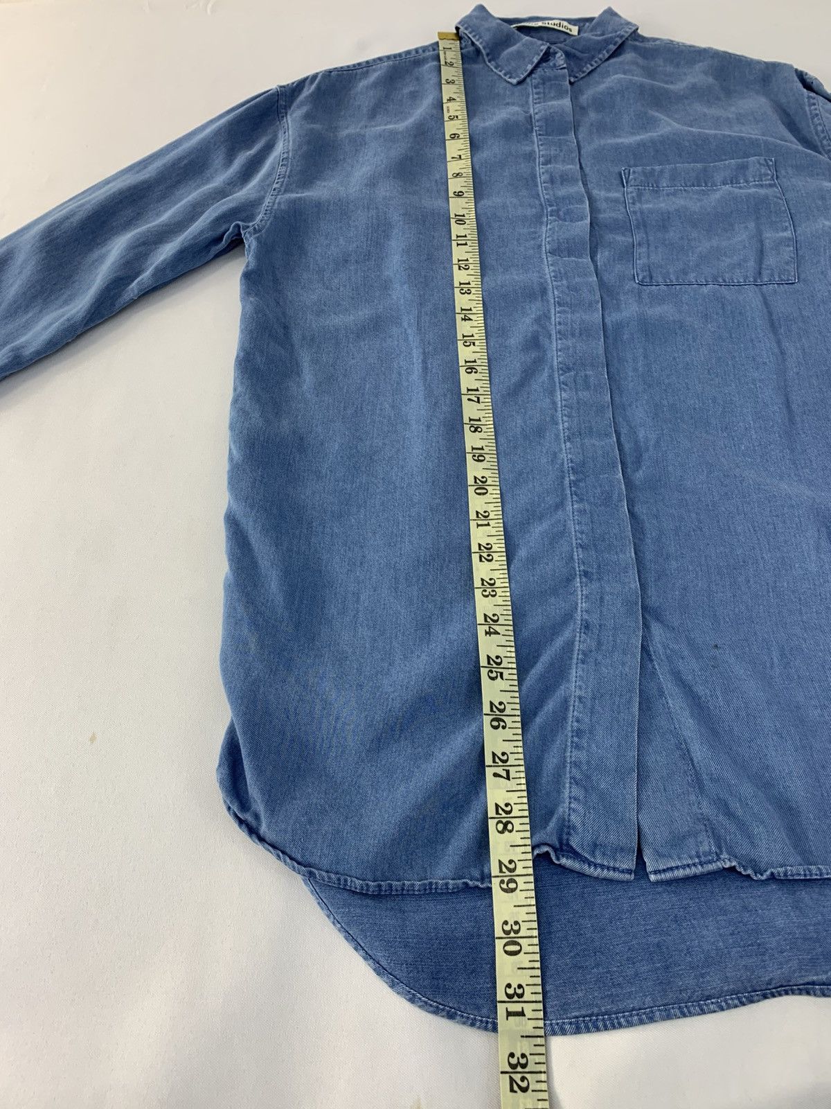 Acne Studios Acne Studios Denim Single Pocket Button Up Shirt Size US M / EU 48-50 / 2 - 10 Thumbnail