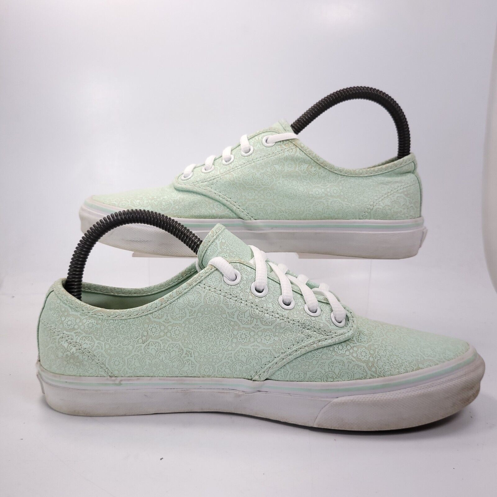 Vans Vans Off the Wall Shoe Womens Size 8.5 721356 Green White Size US 8.5 / IT 38.5 - 6 Thumbnail