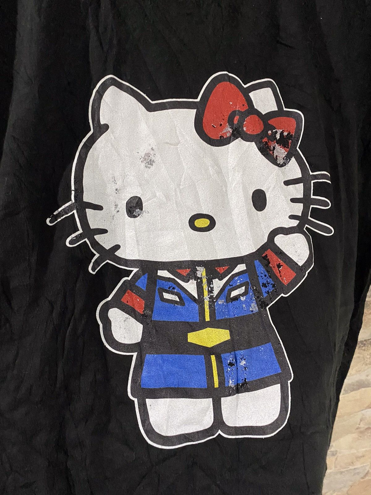 Japanese Brand 💸NEED GONE💸Hello kitty x gundam tshirt Size US XL / EU 56 / 4 - 3 Thumbnail