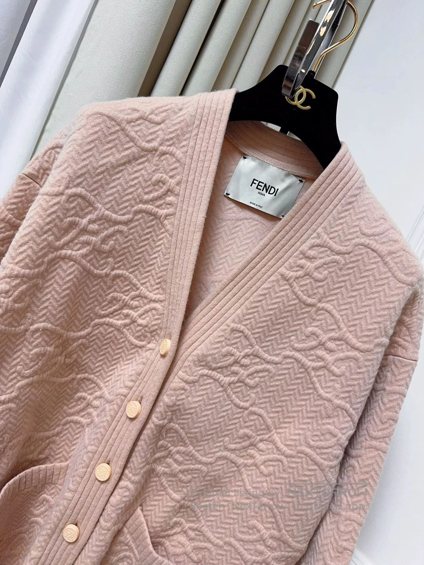 Fendi Fendi Embroidered Logo Pink Cardigan Sweater. Size US M / EU 48-50 / 2 - 3 Thumbnail