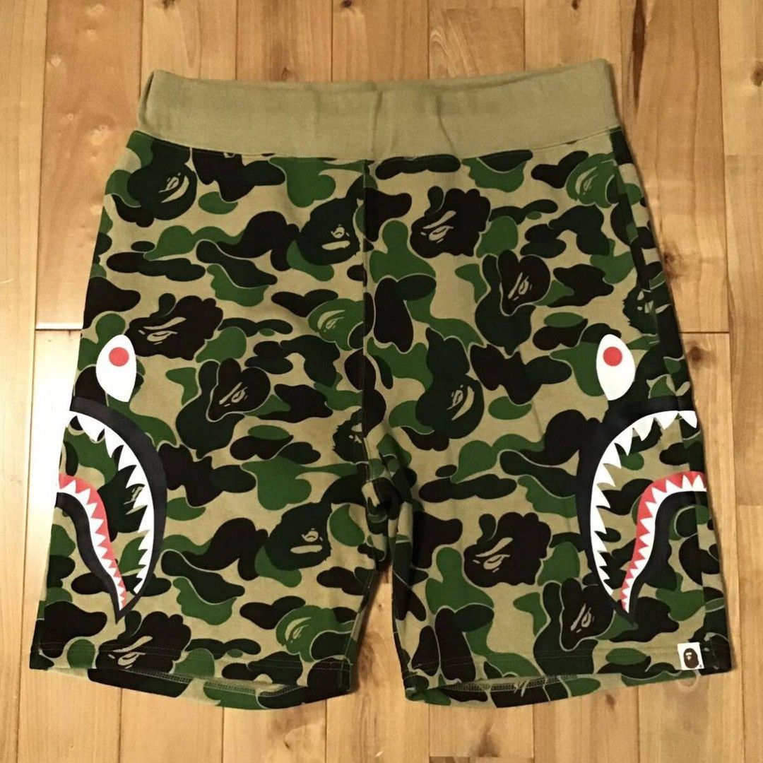 Bape BAPE Side Shark sweat shorts ABC camo green APE ★size XL Size US 36 / EU 52 - 1 Thumbnail