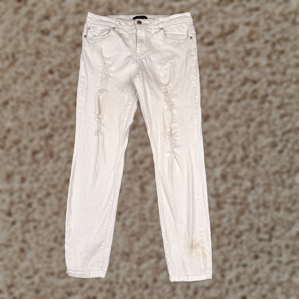 Forever 21 FOREVER 21 Jeans Womens 30 White Denim Skinny Distressed Cotton Blend 30x28 5-Pocket Design Slim Medium # Vintage No Size 30" / US 8 / IT 44 - 1 Thumbnail