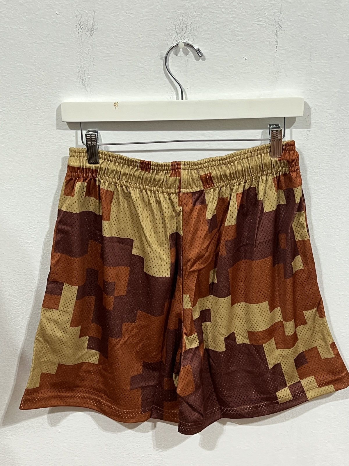 Eric Emanuel Eric Emanuel Brown Camo Digi Short Size US 34 / EU 50 - 3 Thumbnail