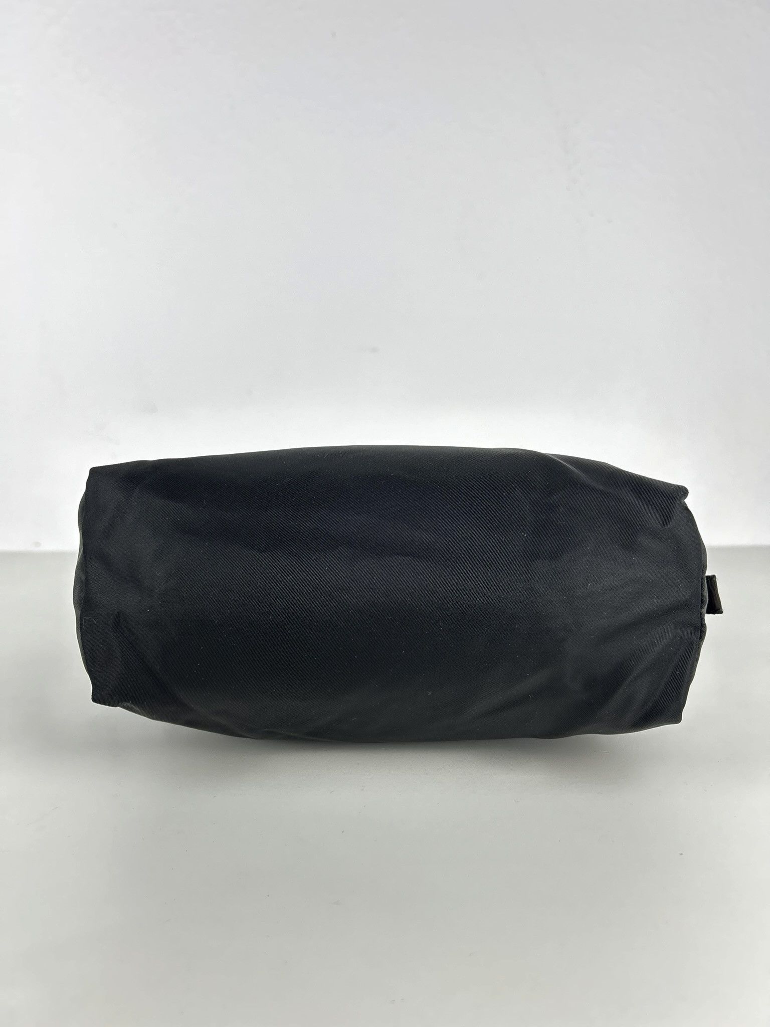 Prada Vintage prada nylon triangle logo clutch/ toiletry bag Size ONE SIZE - 6 Thumbnail
