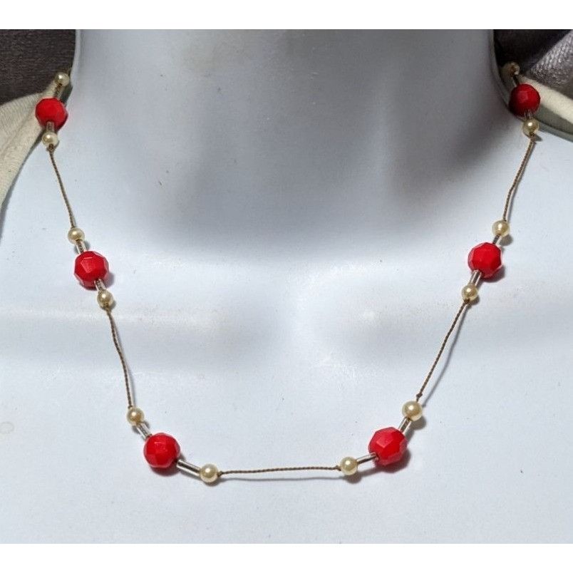 Other Minimalist Red And White Glass Pearl Beaded Necklace Size ONE SIZE - 6 Thumbnail