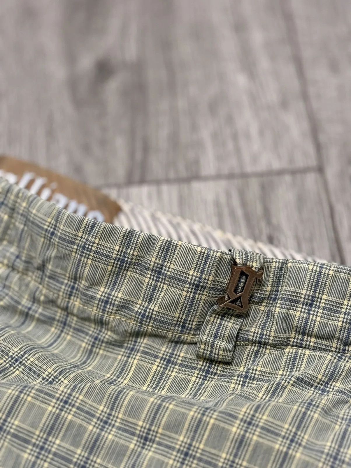 John Galliano John Galliano Vintage Cargo Shorts Multi Pocket Size US 34 / EU 50 - 6 Thumbnail