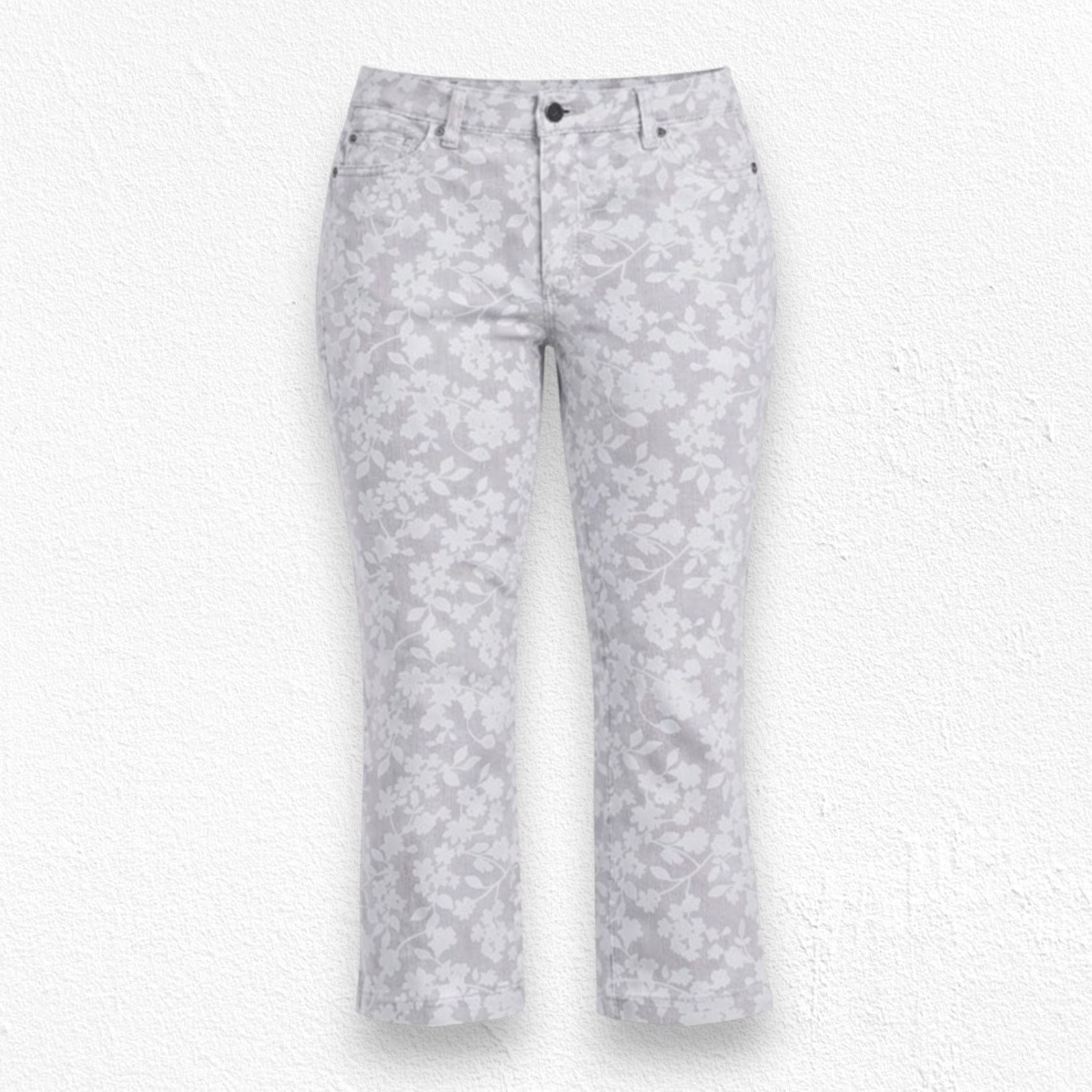 Anthropologie Pilcro Gray Floral Cropped Straight Leg Pants Size 32 Size 32" / US 10 / IT 46 - 1 Thumbnail
