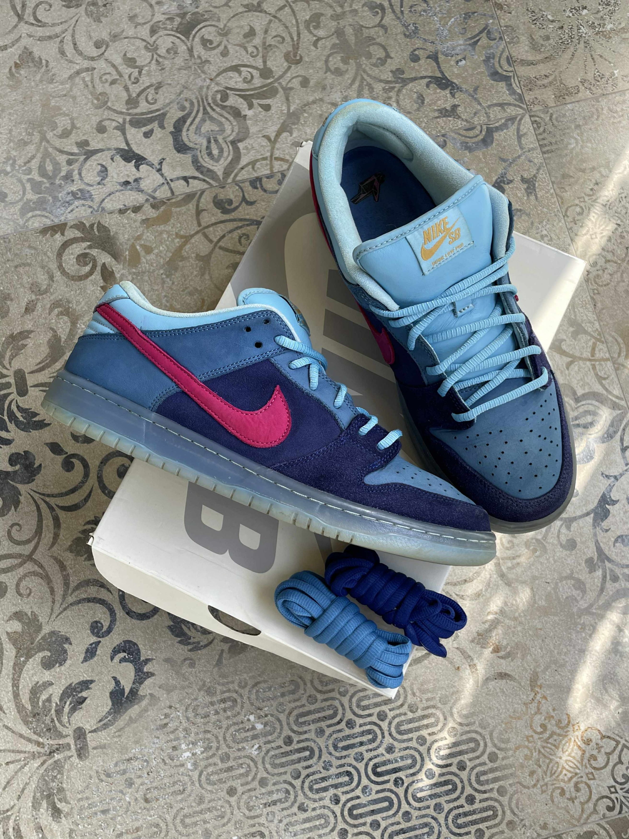 Nike Nike Sb Dunk Low Run The Jewels US 11 EU 45 UK 10 Size US 12 / EU 45 - 6 Thumbnail