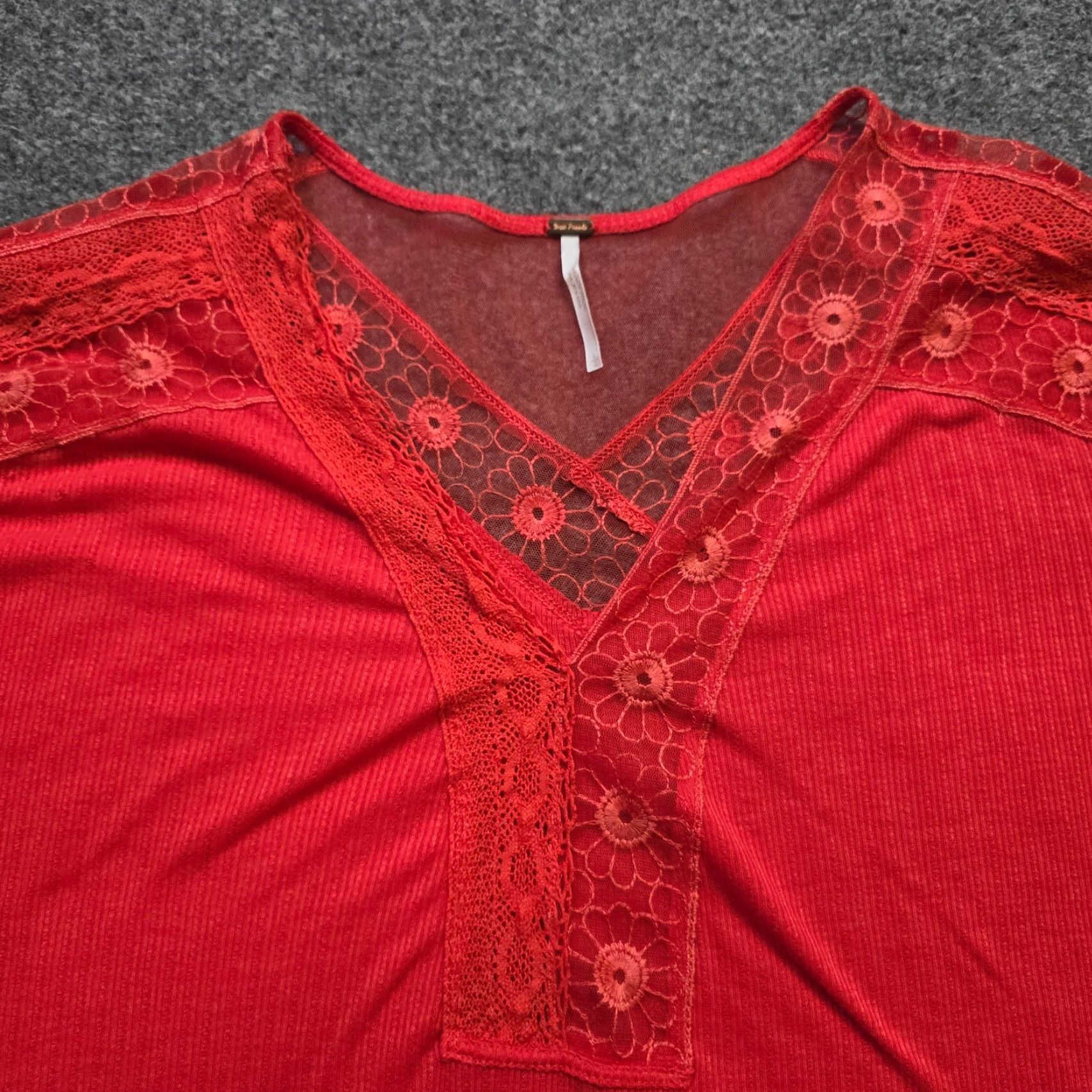 Free People Free People Top Womens Size Large Red Ribbed Lace Trim Oversized Casual Boho Size L / US 10 / IT 46 - 2 Thumbnail