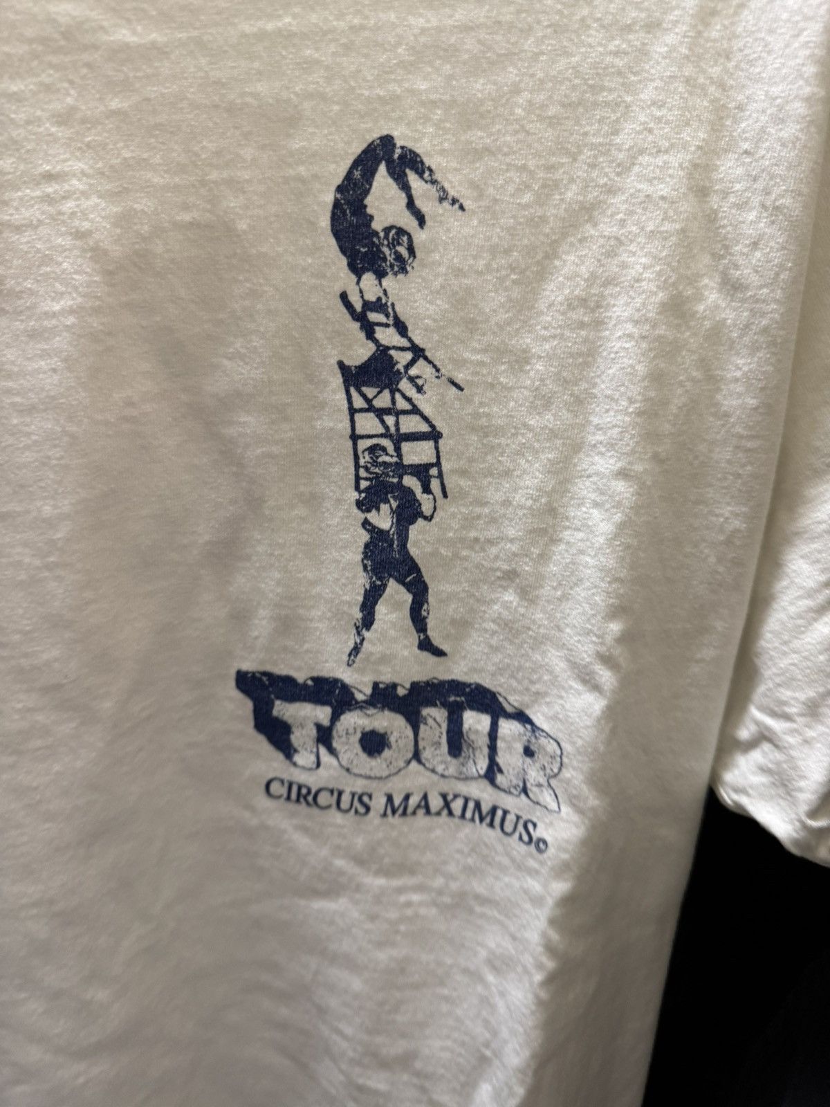 Travis Scott Travis Scott Utopia Tour Pittsburgh Exclusive tee Size US L / EU 52-54 / 3 - 5 Thumbnail