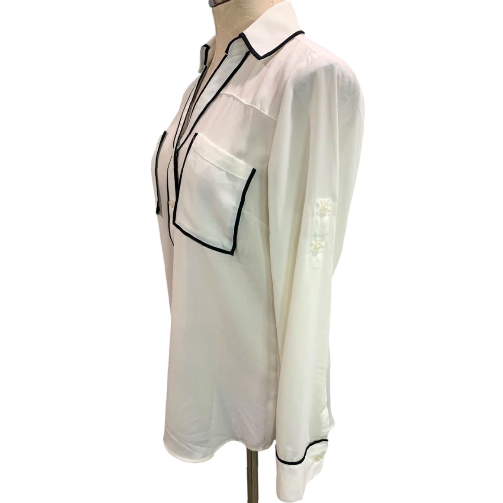 Express VINTAGE? (no) Express Shirt Womens The Portofino Ivory Blouse Size M Medium Sheer White Size M / US 6-8 / IT 42-44 - 3 Thumbnail