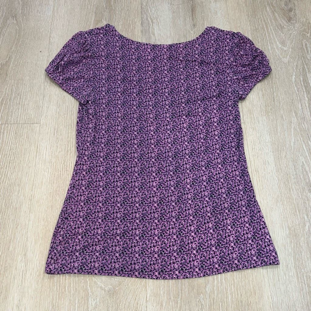 Banana Republic Banana Republic Purple Patterned Short Sleeve T-Shirt, Scoop neck Women’s Small Size S / US 4 / IT 40 - 2 Thumbnail