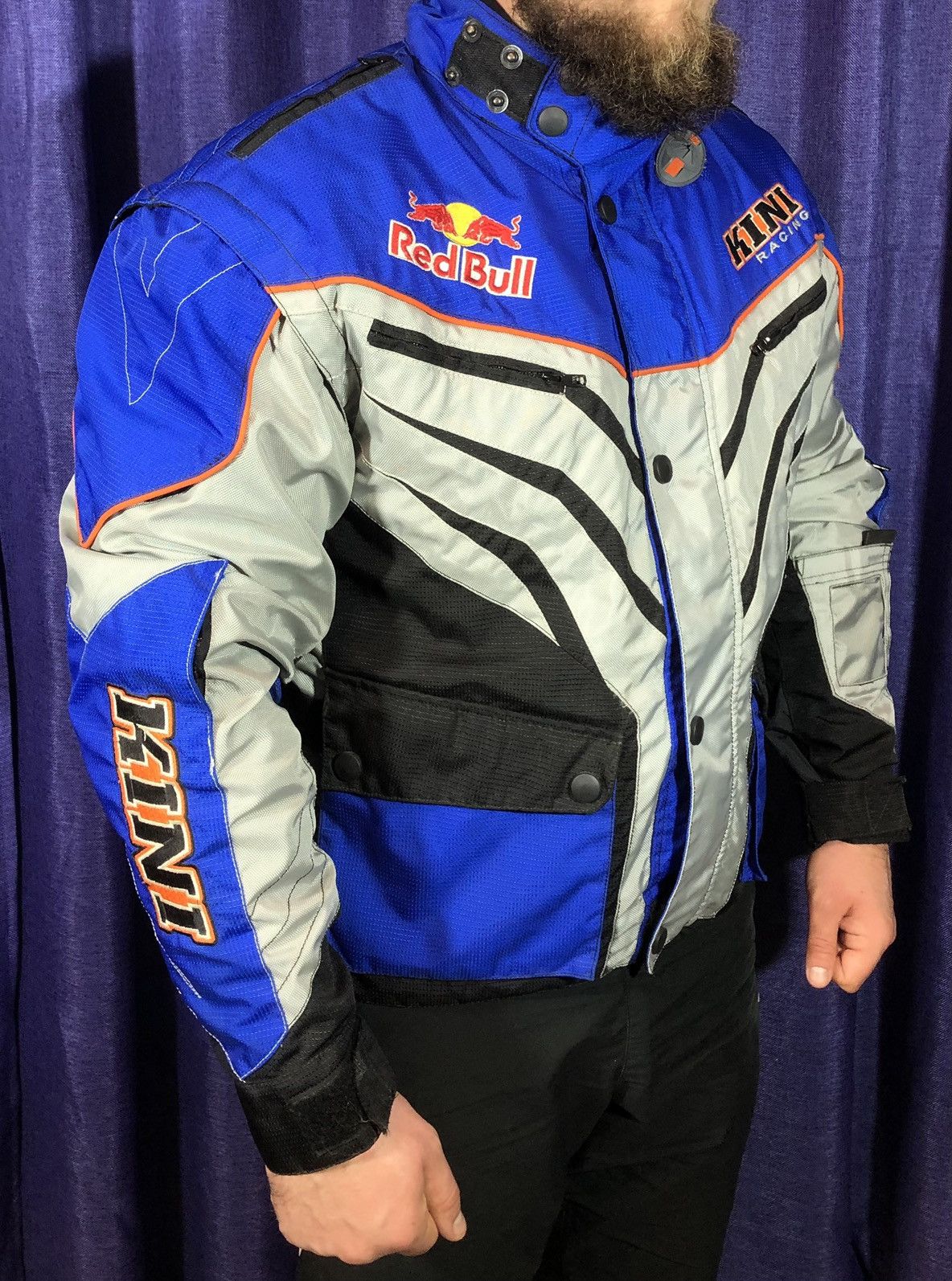 Ducati × Honda × Red Bull Red Bull Kini Auto Motorcycle Moto Jacket Racing Vintage Size US L / EU 52-54 / 3 - 1 Thumbnail