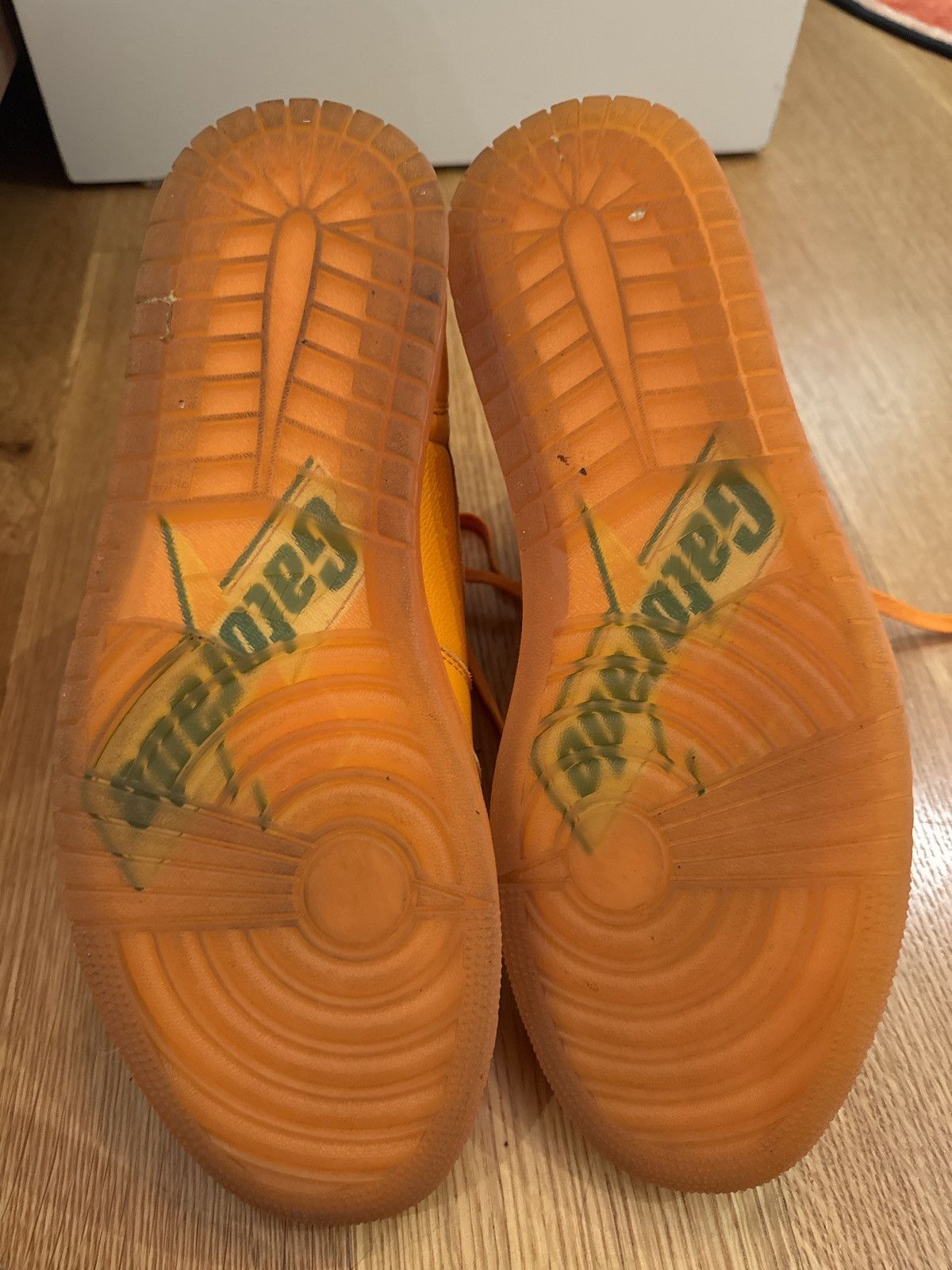 Gatorade × Jordan Brand × Nike Gatorade Jordan 1 Size US 13 / EU 46 - 4 Thumbnail