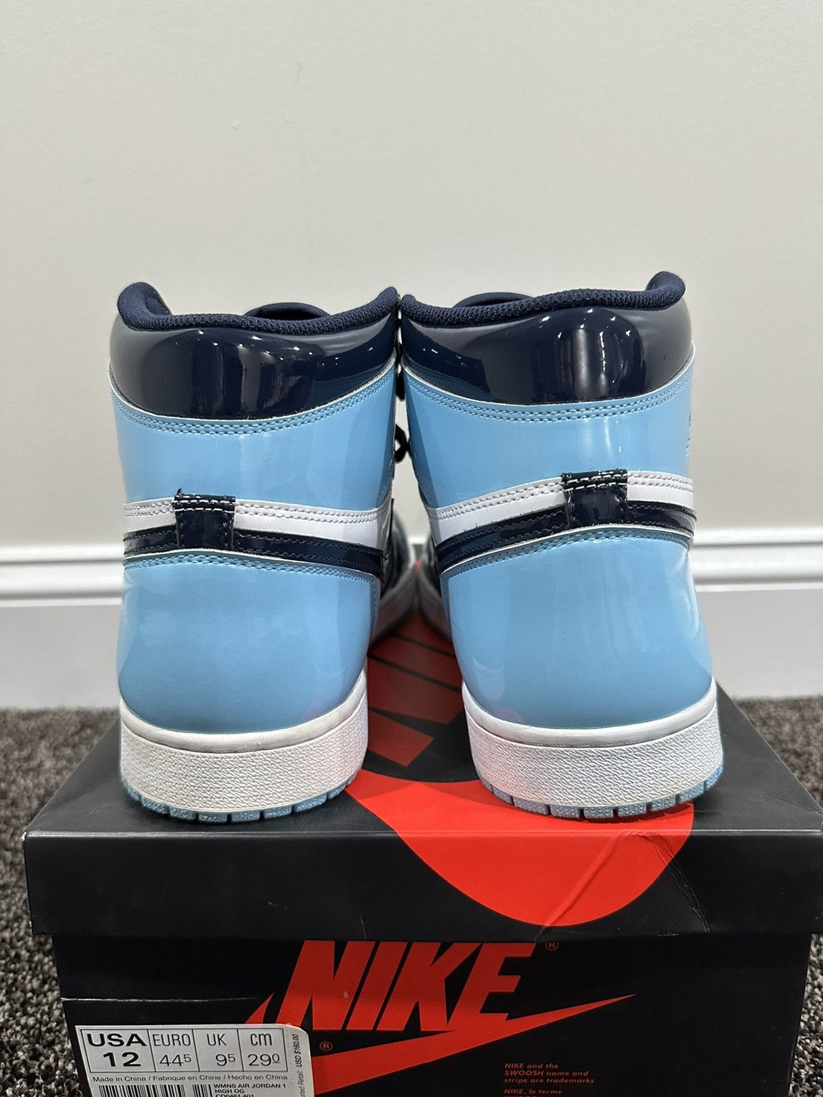 Jordan Brand Air Jordan Retro 1 Wmns OG “Blue Chill” Patent Leather Shoes Size US 10.5 / EU 43-44 - 4 Thumbnail