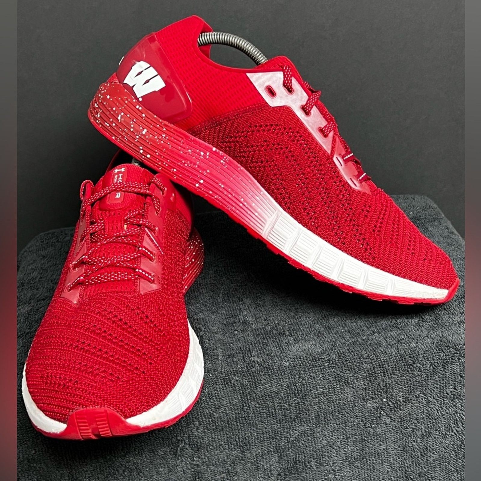 Under Armour Men's Under Armour HOVR Sonic 2 Wisconsin Badgers CLEAN RARE Size US 11.5 / EU 44-45 - 4 Thumbnail