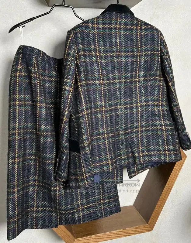 Burberry Burberry Colorblock Wool Women's Cardigan. Size XXS / US 00 / IT 34 - 8 Thumbnail