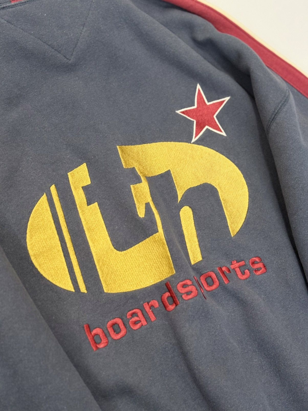 Tommy Hilfiger 🔥 90's Rare Tommy Hilfiger Embroided Backhit Logo Hoodie - M Size US L / EU 52-54 / 3 - 15 Thumbnail