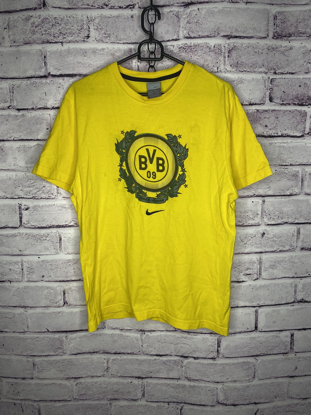 Nike T-shirt Nike Borussia Dortmund Overprint Yellow Tee Jersey Size US M / EU 48-50 / 2 - 1 Thumbnail