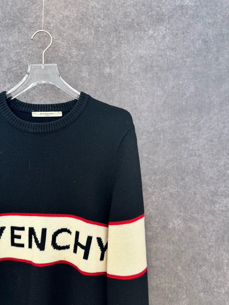Givenchy Givenchy New Black Reversed Letter Logo Sweater S Size US S / EU 44-46 / 1 - 5 Thumbnail