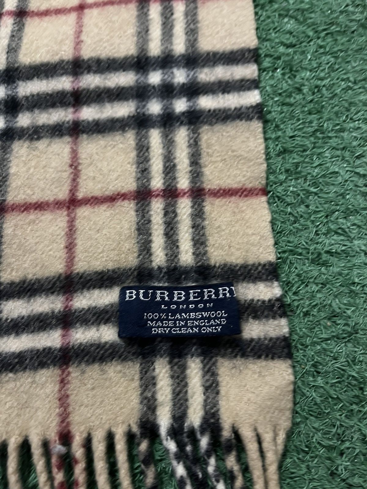 Burberry Burberry Lambswool Scarf Size ONE SIZE - 4 Thumbnail